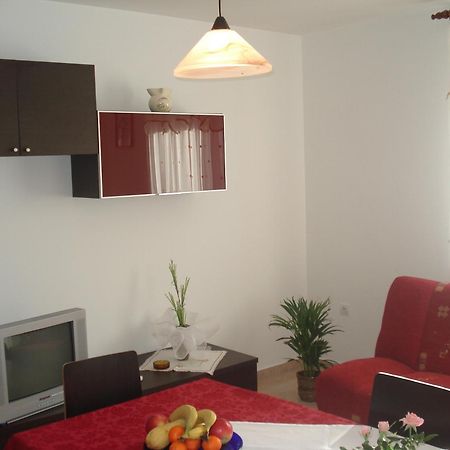 Apartments Buzleta Fazana Exterior photo