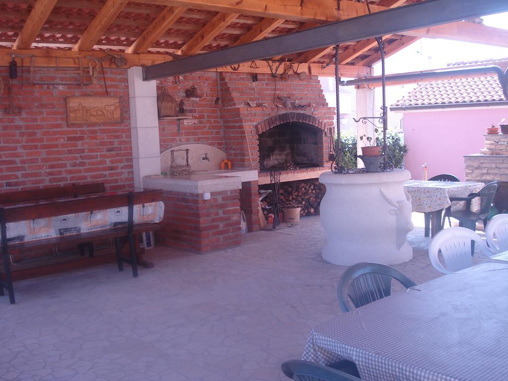 Apartments Buzleta Fazana Exterior photo