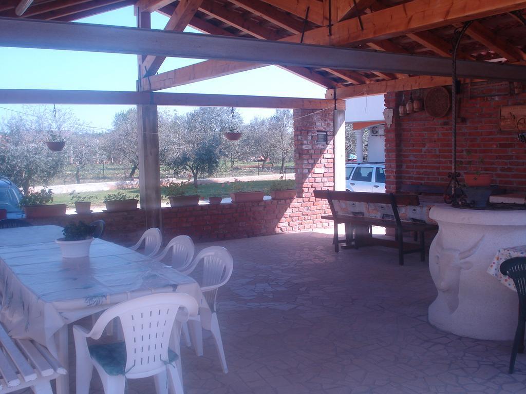 Apartments Buzleta Fazana Exterior photo
